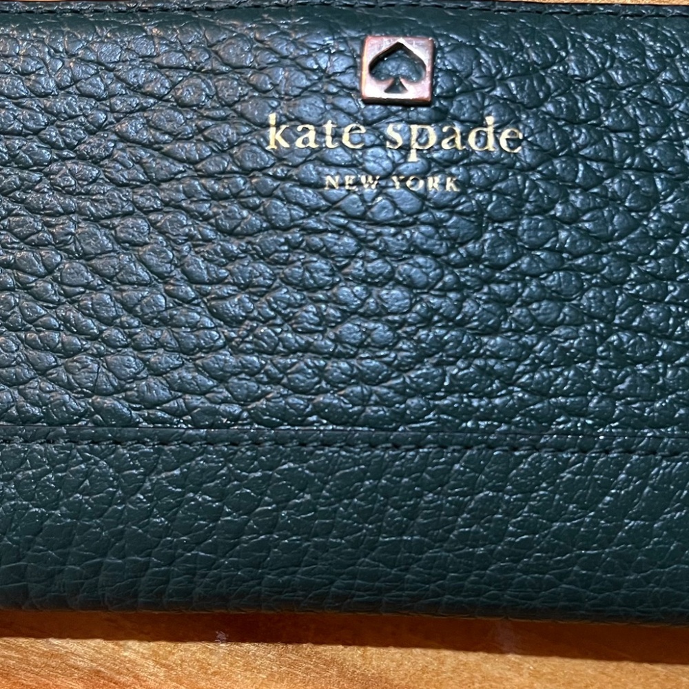 Kate Spade Madison Slim Bifold Wallet Green - Picture 10 of 10